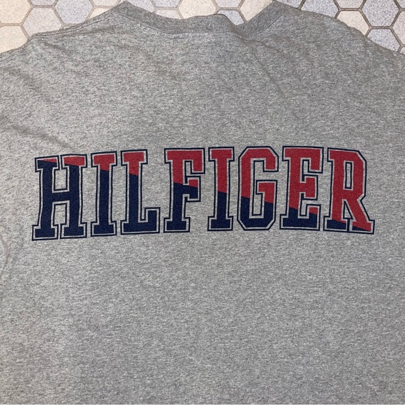 Vintage Tommy Hilfiger Double-Sided Grey T-Shirt - Size Large - Picture 10 of 10